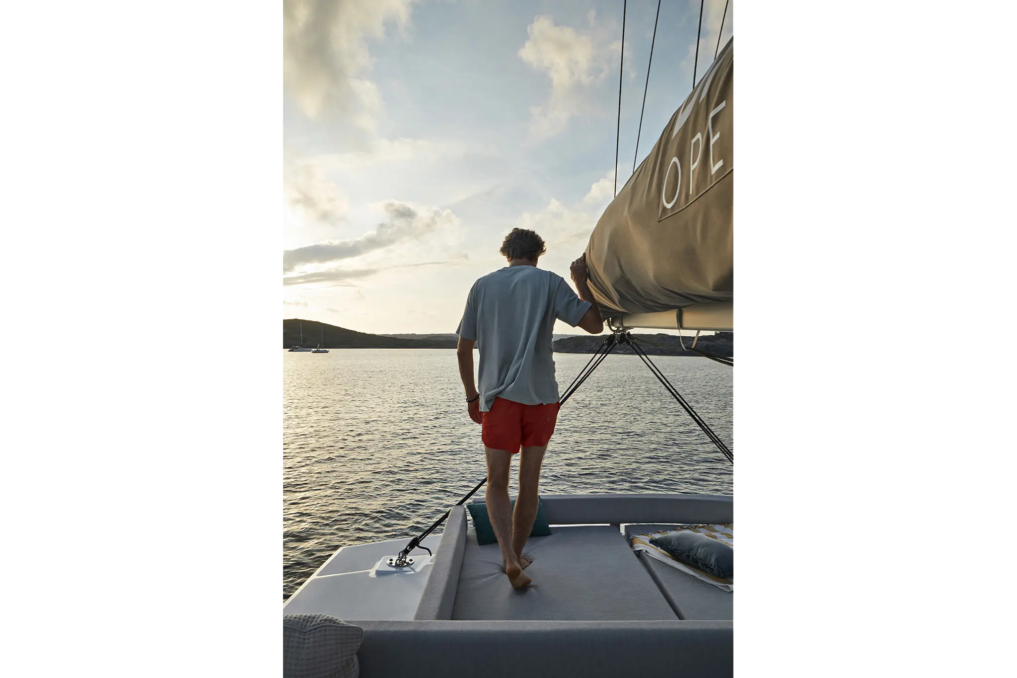 bali_catamaran_santorini_57